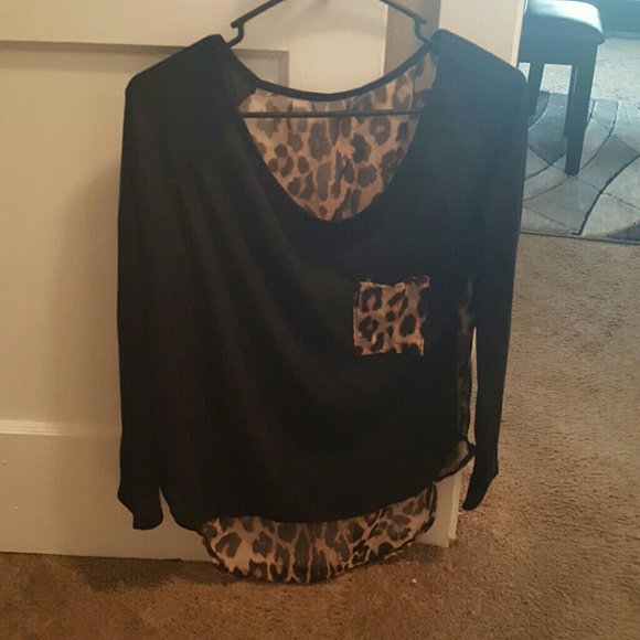 amazon Tops - Cute black/ leopard shirt